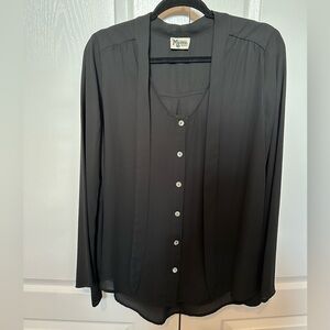 Show me your Mumu Black Buttoned Long Sleeve Blouse
